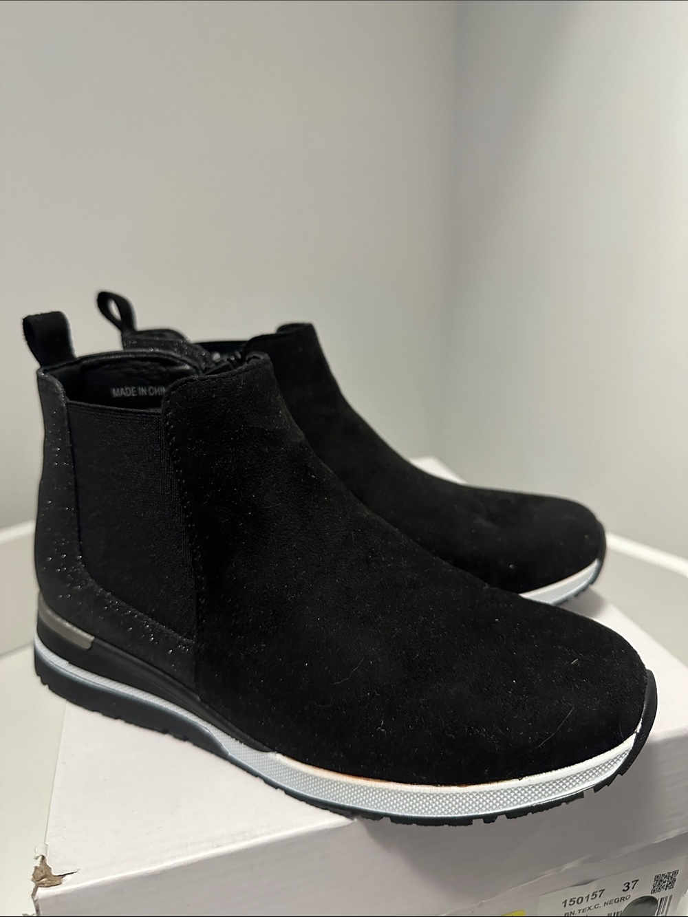 BE COOL Black Kids Chelsea Sneaker Boots